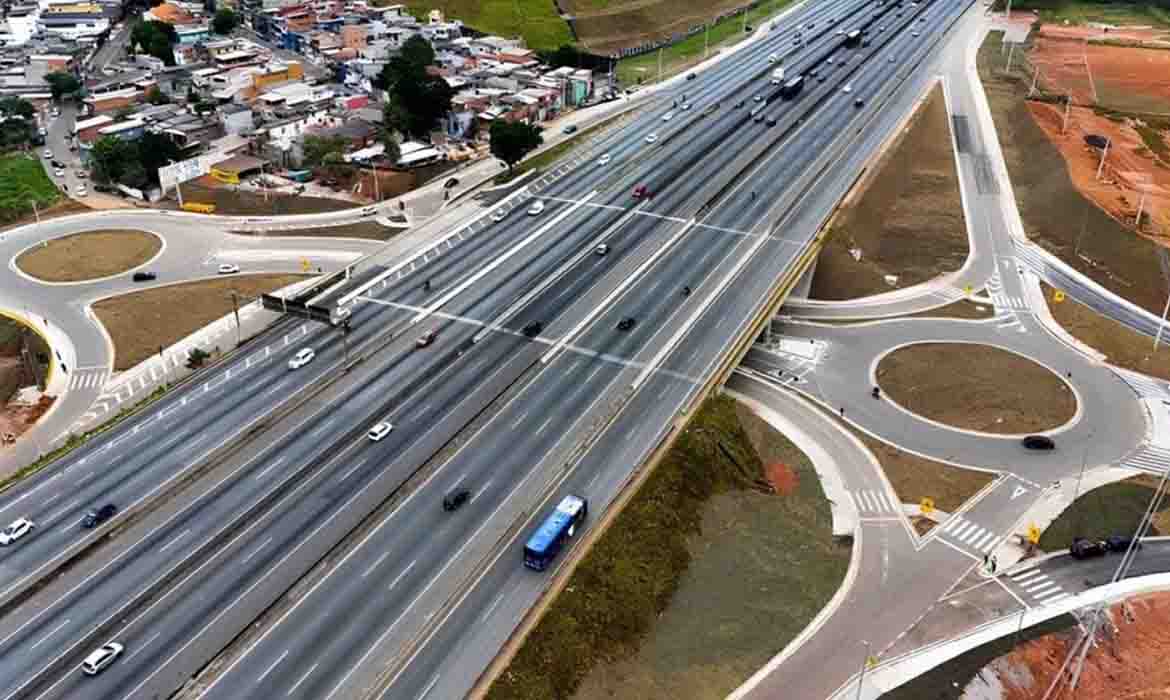 Governo federal recebe sugestões para levar internet a rodovias